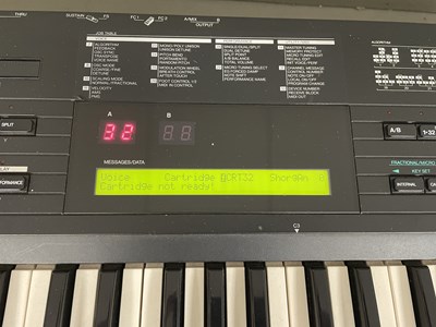 Lot 69 - STRAWBERRY STUDIOS - STRAWBERRY RENTALS COLLECTION - YAMAHA DX7 MK2 SYNTHESIZER.  STRAWBERRY STUDIOS - STRAWBERRY RENTALS COLLECTION