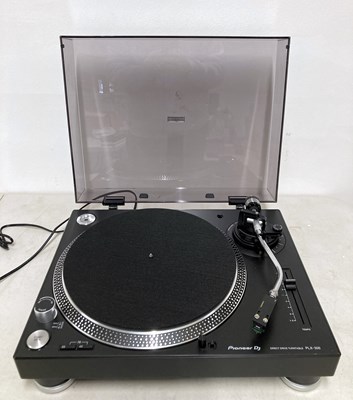 Lot 92 - PIONEER DJ PLX-500 DIRECT DRIVE TURNTABLE.