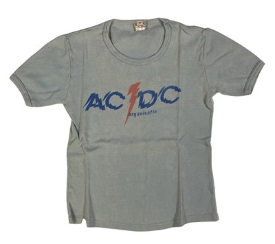 Lot 412 - AC/DC - ORIGINAL 1970S T-SHIRT.