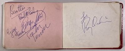 Lot 134 - AUTOGRAPH BOOK WITH SIGNATURES FROM THE BEATLES / ROY ORBISON / CILLA BLACK AND MORE.