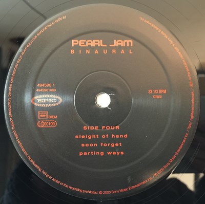 Lot 119 - Pearl Jam - Binaural LP (494590 1)