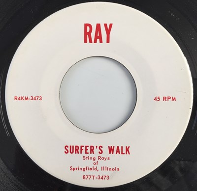 Lot 8 - STING RAYS OF SPRINGFIELD ILLINOIS - SURFER'S WALK 7" (US ROCKABILLY - RAY RECORDS 877T-3473)