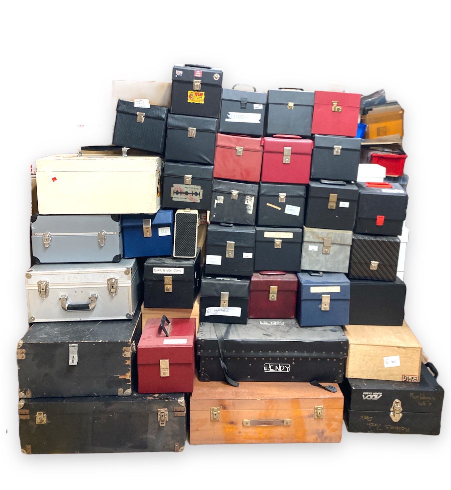 Lot 600 - 7