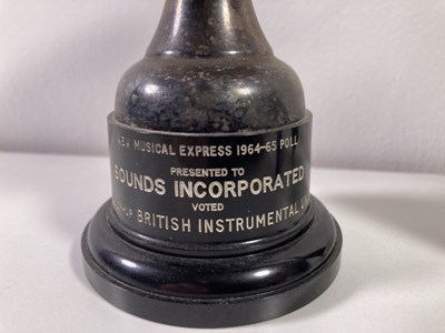 Lot 164 - SOUNDS INCORPORATED - NME AWARD 1964/5.