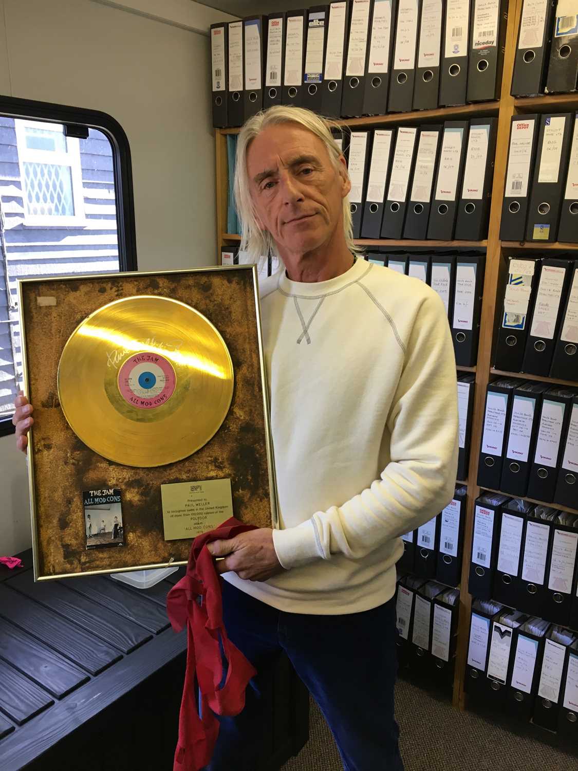 Lot 571 - THE JAM - PAUL WELLER'S OFFICIAL BPI GOLD DISC AWARD FOR ALL MOD CONS.