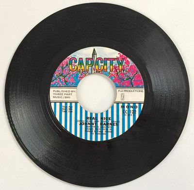 Lot 117 - JOHNNY BARNES - IT MUST BE LOVE/ REAL NICE 7" (US SOUL - CAP CITY CC 122)