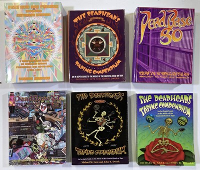 Lot 92 - GRATEFUL / PSYCHEDELIC MUSIC - BOOK RARITIES INC FUZZ ACID / DEADHEADS.