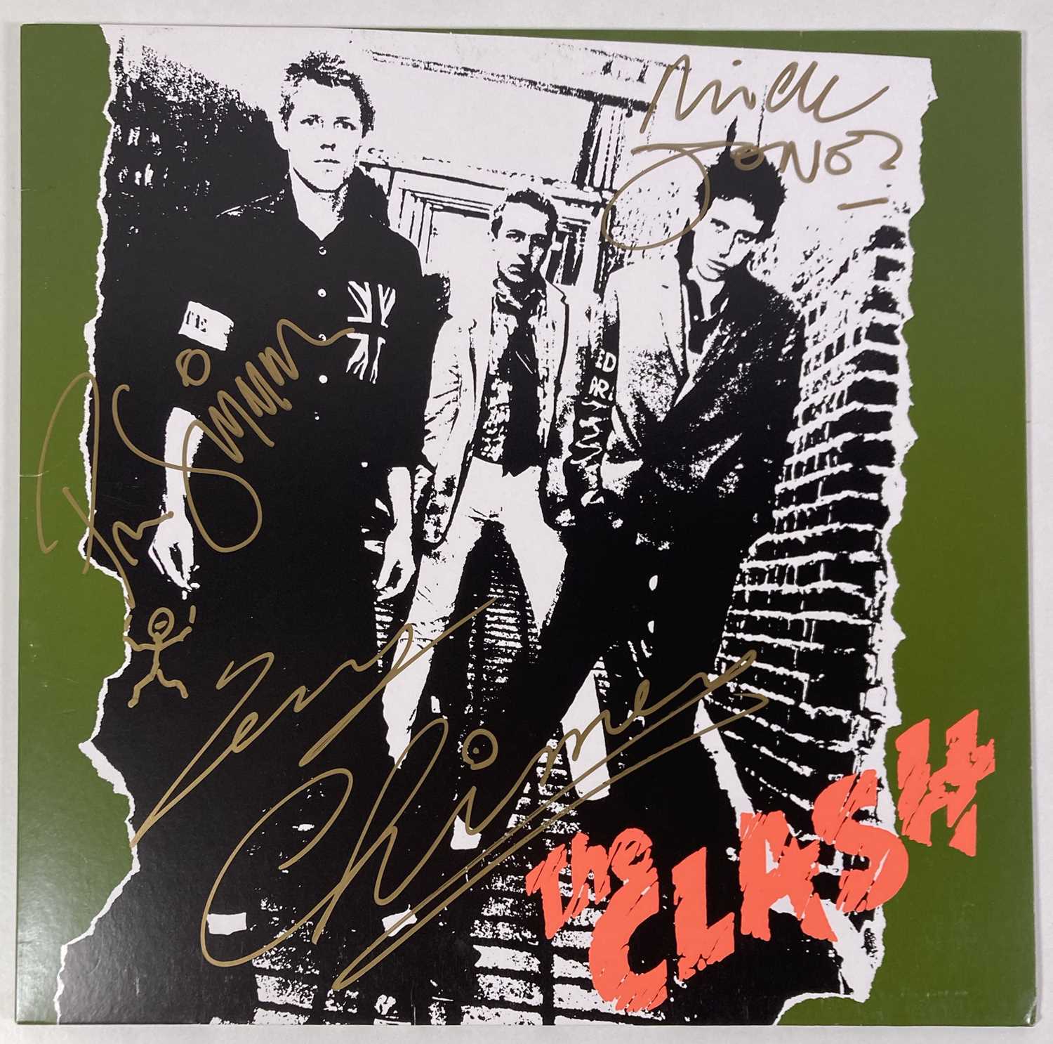Lot 281 - THE CLASH - AN LP SIGNED BY CHIMES / SIMONON / JONES.