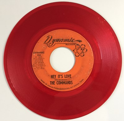 Lot 281 - THE COMMANDS - HEY IT'S LOVE 7" (US SOUL - RED VINYL - DYNAMIC RECORDS 104)