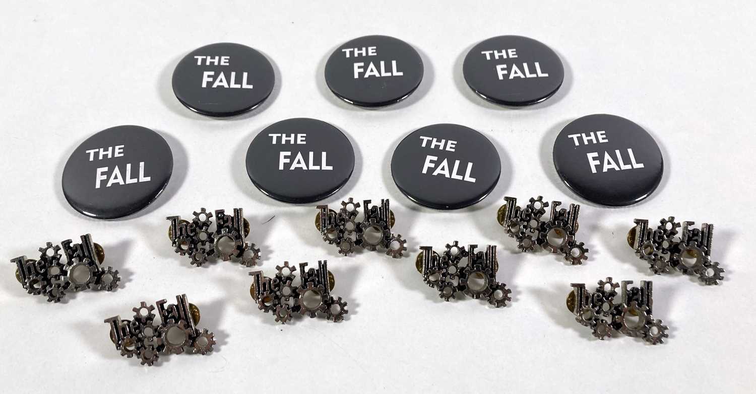 Lot 431 - MARK E. SMITH / THE FALL - BADGE COLLECTION.