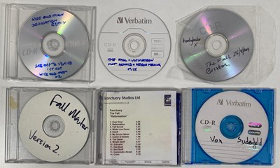 Lot 433 - MARK E. SMITH / THE FALL - CDS INC LIVE RECORDINGS / DEMOS.