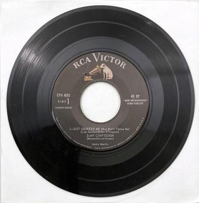 Lot 262 - JANIS MARTIN - JUST SQUEEZE ME 7" EP (SIGNED COVER - US RCA EPA-4093)