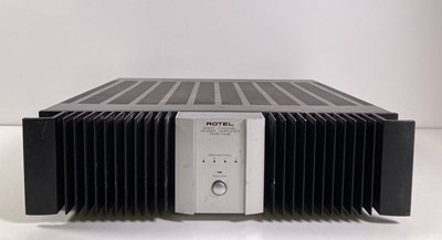 Lot 6 - ROTEL RMB-1048 8-CHANNEL AMPLIFIER.