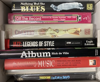 Lot 100 - JAZZ / SOUL / ROCK AND POP - BOOK ARCHIVE.