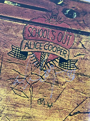 Lot 287 - ALICE COOPER SIGNED LP.