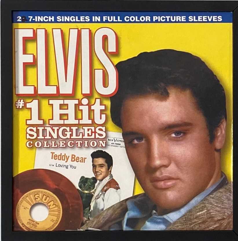 Lot 929 - ELVIS PRESLEY - #1 HIT SINGLES COLLECTION