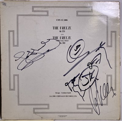 Lot 293 - INDIE / POP - SIGNED RECORDS INC JAMES / BEAUTIFUL SOUTH.