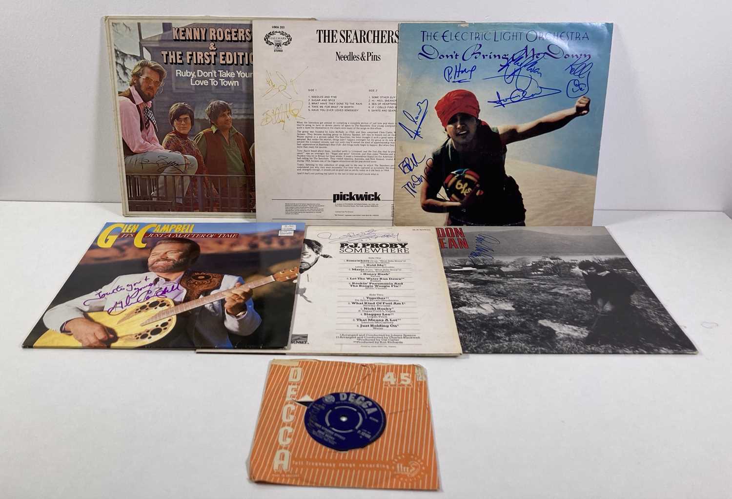 Lot 296 - 1960S/70S STARS - SIGNED LPS/45S - ELO AND MORE.