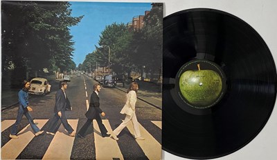 Lot 75 - THE BEATLES - RUBBER SOUL & ABBEY ROAD LPs (ORIGINAL/EARLY UK COPIES)