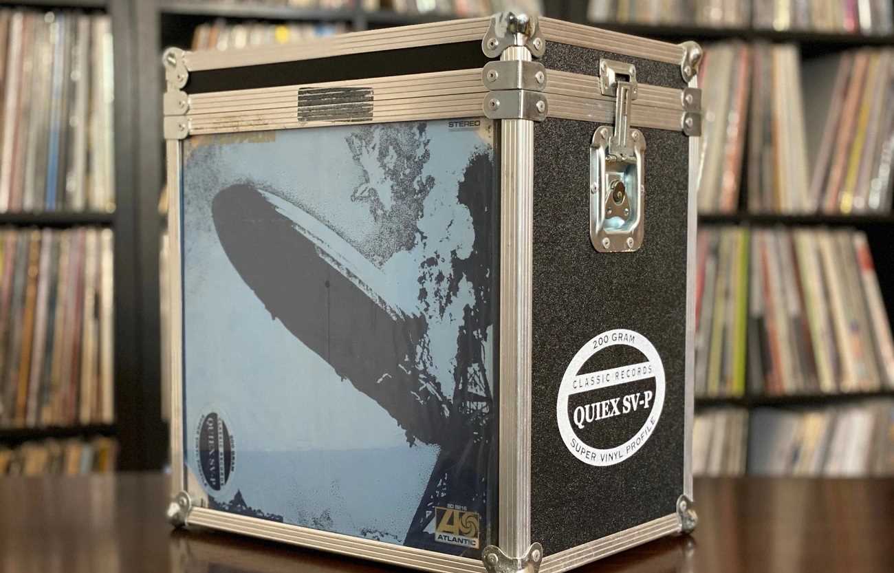 Lot 90 - LED ZEPPELIN - LED ZEPPELIN - LIMITED EDITION US CLASSIC RECORDS 'ROAD CASE EDITION' BOX SET