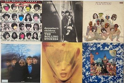 Lot 986 - ROLLING STONES - LPs & BOOK COLLECTION