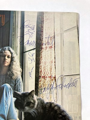 Lot 313 - CAROLE KING - TAPESTRY - SIGNED COPY.