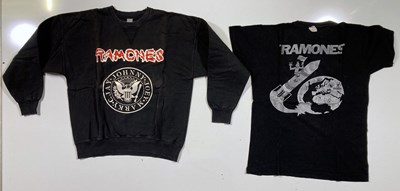 Lot 377 - THE RAMONES - VINTAGE T-SHIRT COLLECTION.