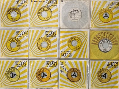 Lot 1176 - ELVIS PRESLEY - 7" RARITIES (INC SUN REISSUES & WEEKEND MAIL)