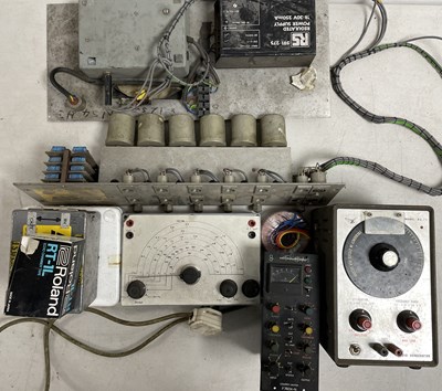 Lot 51 - STRAWBERRY STUDIOS - STRAWBERRY RENTALS COLLECTION - ELECTRONIC/HI-FI SPARES.