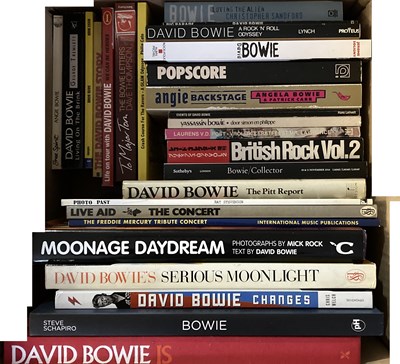 Lot 309 - DAVID BOWIE BOOKS