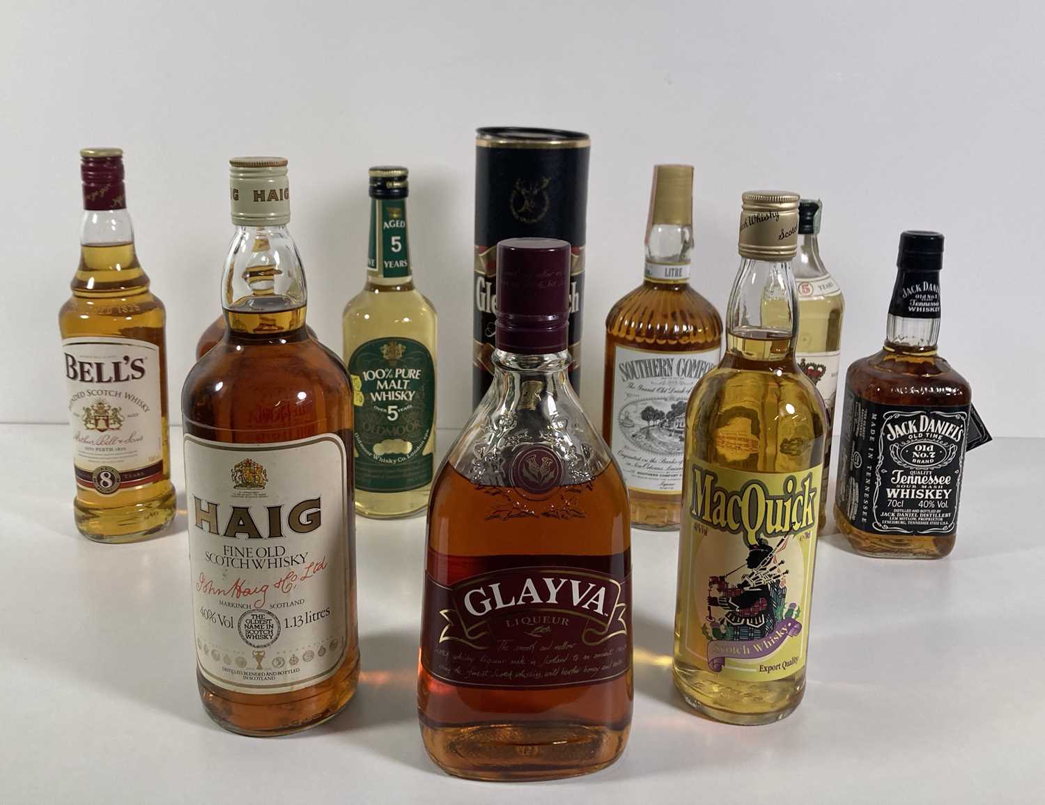 Lot 243 - WHISKY - TEN BOTTLES.