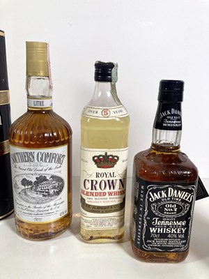 Lot 243 - WHISKY - TEN BOTTLES.