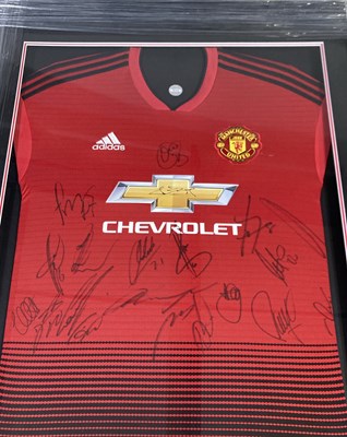 Lot 8 - MANCHESTER UNITED - FULLY SIGNED 2019 SHIRT WITH COA.