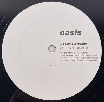 Lot 32 - OASIS - COLUMBIA 12" (UK S/SIDED PROMO - CTP 8)