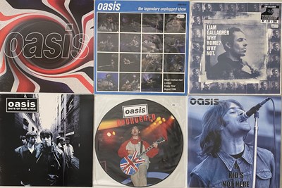 Lot 36 - OASIS - PRIVATE RELEASE LP PACK
