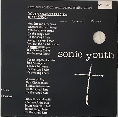 Lot 53 - SONIC YOUTH - LP/ 12" PACK