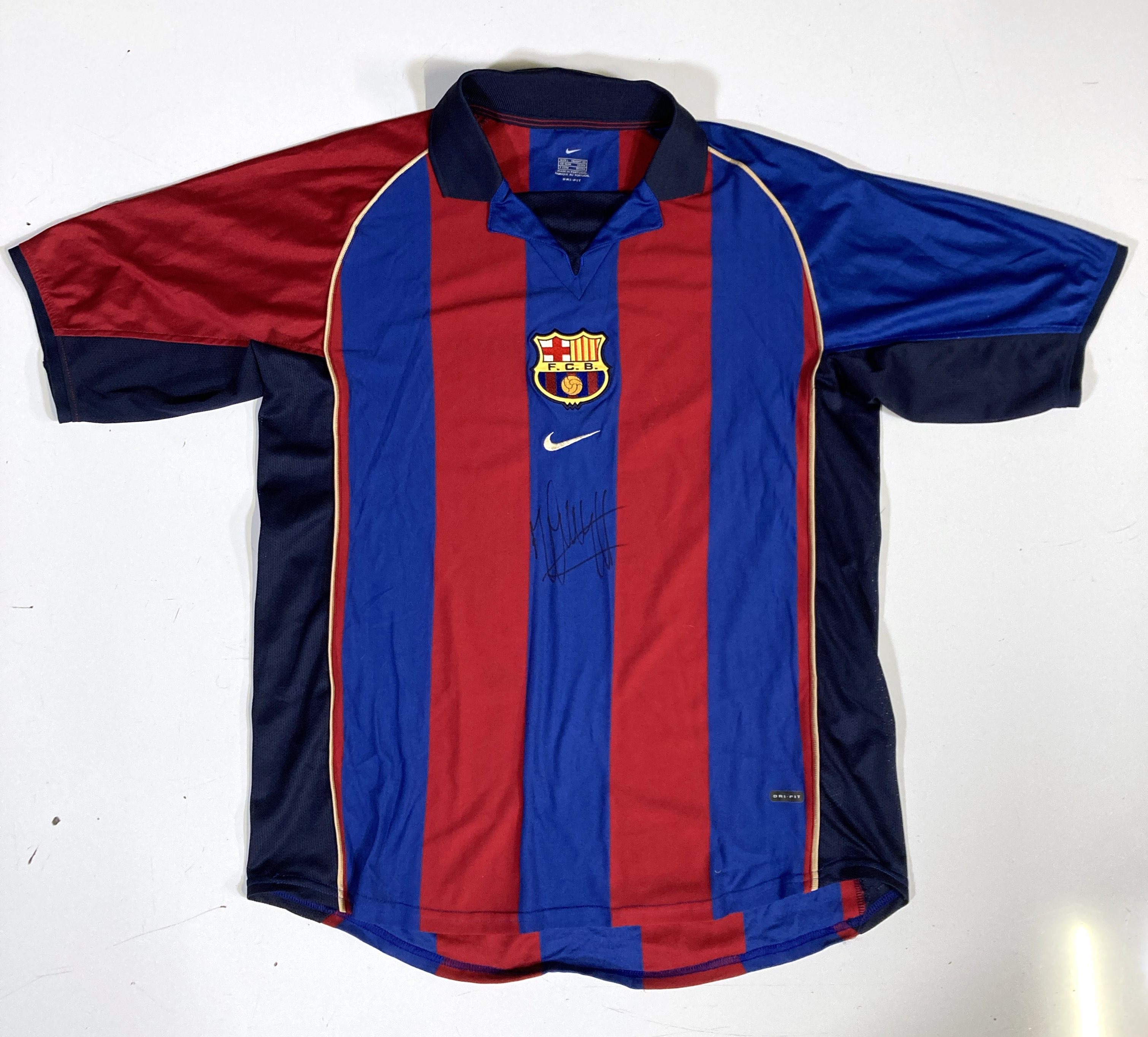 Lot 22 FOOTBALL MEMORABILIA BARCELONA SHIRT SIGNED