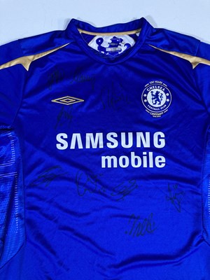 Lot 23 - FOOTBALL MEMORABILIA - CHELSEA MULTI SIGNED FOOTBALL SHIRT.