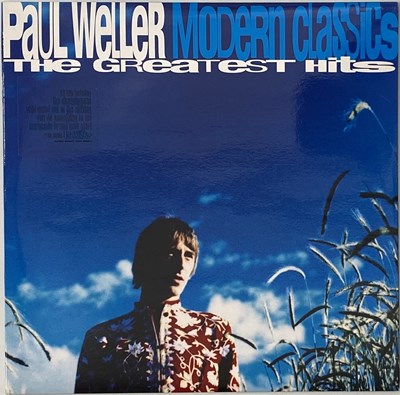 Lot 158 - PAUL WELLER - MODERN CLASSICS: THE GREATEST HITS LP (1998 UK/ EU OG - ISLAND RECORDS ILPSD 8080)