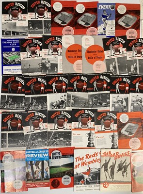 Lot 34 - APPROX 142 MANCHESTER UNITED 50s/60s.