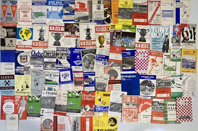 Lot 35 - APPROX 72 60s/70s MIXED FOOTBALL PROGRAMMES.