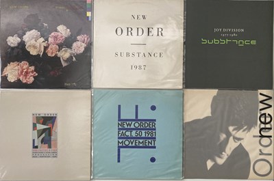 Lot 125 - JOY DIVISION/ NEW ORDER - LP/ 12" PACK