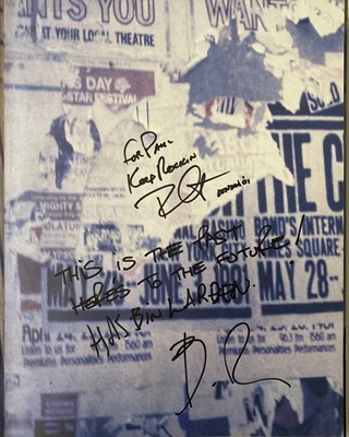 Lot 317 - THE CLASH - PHOTOGRAPHS BY BOB GRUEN SIGNED BOOK