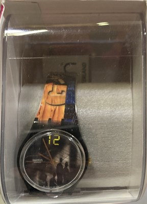 Lot 190 - JAMES BOND COLLECTABLES INC FILM CEL / CORGI / SWATCH WATCH.