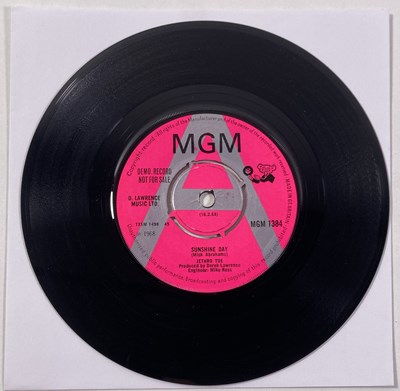 Lot 159 - JETHRO TOE - SUNSHINE DAY 7" - ORIGINAL UK DEMO (MGM 1384)