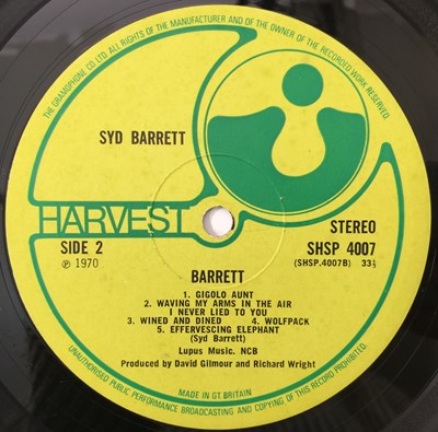 Lot 136 - SYD BARRETT - BARRETT LP (OG UK - SHSP 4007)