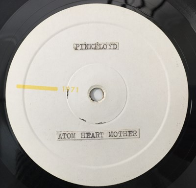 Lot 140 - PINK FLOYD - UNTITLED (OG GERMAN COPY - PRIVATE PRESSING)
