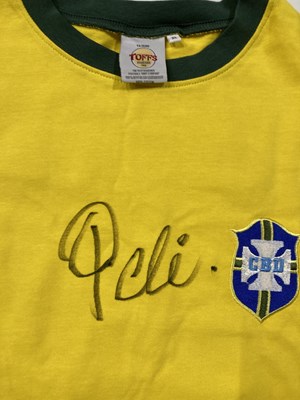 Lot 41 - PELE - A SIGNED FOOTBALL SHIRT.