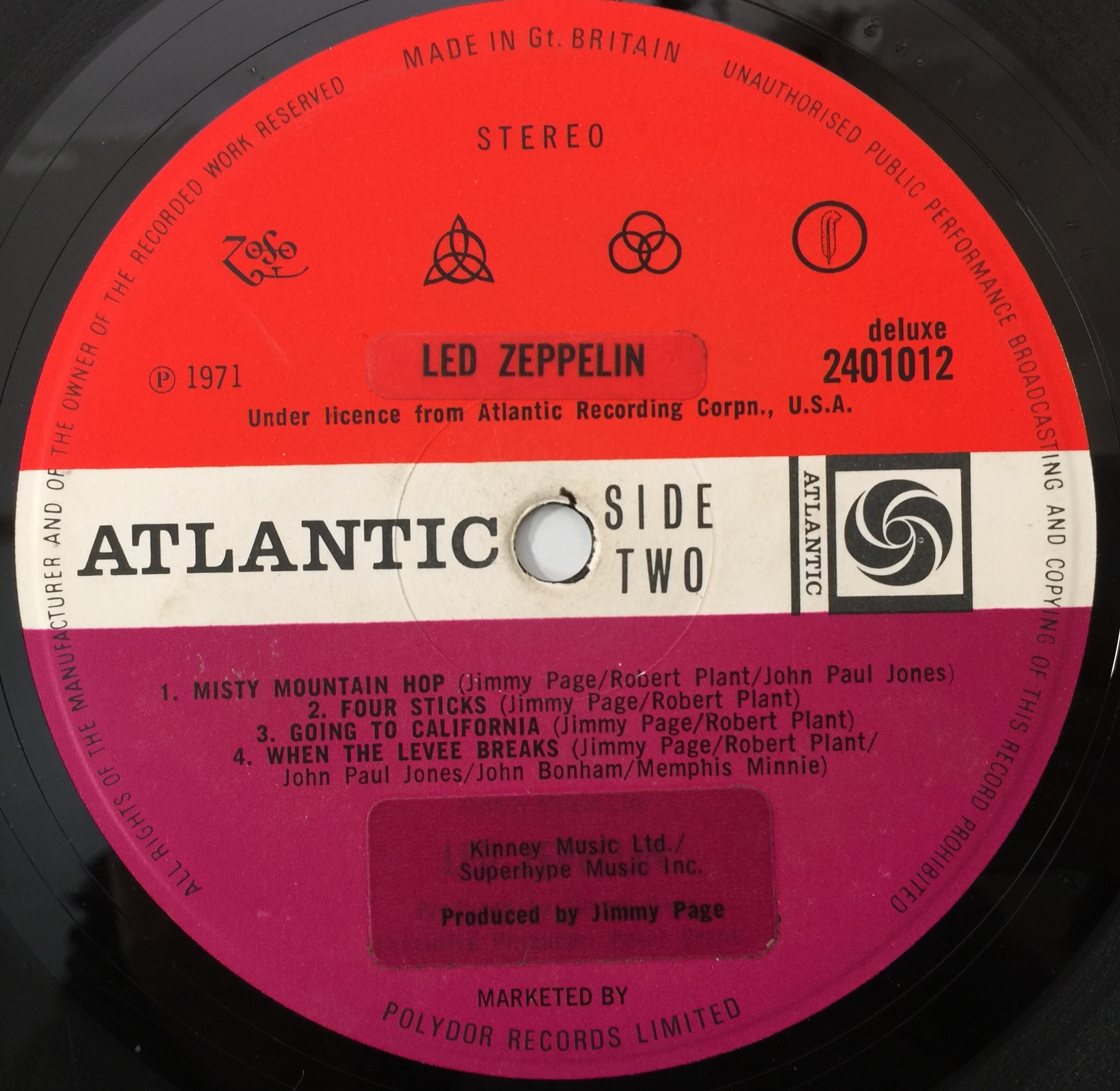 Led Zeppelin Version Lot 329 - LED ZEPPELIN - IV LP (VERSION 4 - UK