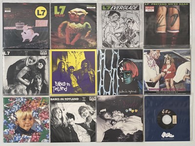 Lot 313 - RIOT GRRRL - LP / 12" / 7" COLLECTION